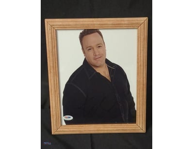 THIS IMAGE FEATURES AMERICAN COMEDIAN AND ACTOR KE...