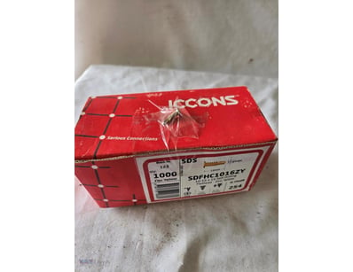 Self Drilling Flat Head Screws Zinc/Yellow, Around...