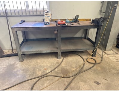 MOSTLY UNRESERVED Machining Engineering Warehou... - Lot 181