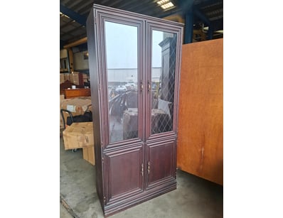 House & Homewares (A1003) - Lot 100