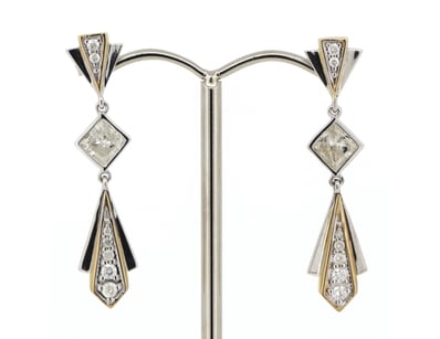 Diamonds Are A Woman's Best Friend (A976) - Lot 2206