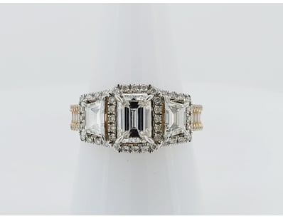 Prestige Jewellery (A978) - Lot 1129