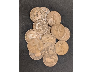 UNITED KINGDOM HALF PENNY COINS, YEARS INCLUDE 192...