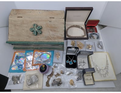 The Curio Collection (A985) - Lot 1200