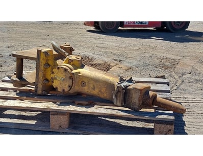 Caravan, Excavators, Trucks & More (ON11958) - Lot 14