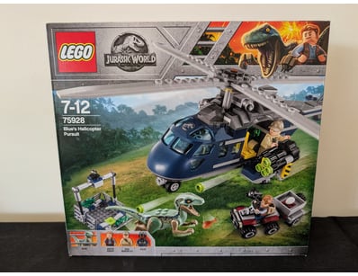 **UNRESERVED** LIFETIME COLLECTION OF LEGO PART... - Lot 710