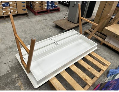 House & Homewares (VICA1006) - Lot 204