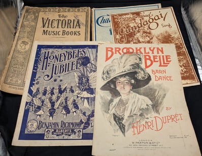 Antiques, Vintage & Interior Treasures (A999) - Lot 588