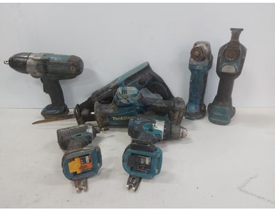 Makita Powertool Pack, including angle Grinder, el...