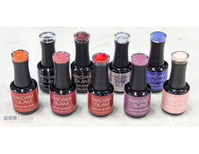 Madam Glam soak-off gel polish collection comprisi...