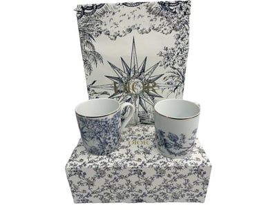 Luxury Pawnbroker Christmas Sale PART 1 (A984) - Lot 206