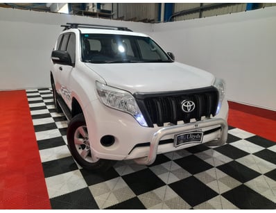 Passenger, Luxury & Commercial Vehicles Auction - Lot 458