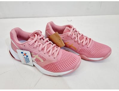 Major Brand Apparel & Footwear Liquidation Even... - Lot 284