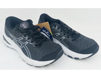 Major Brand Apparel & Footwear Liquidation Even... - Lot 334