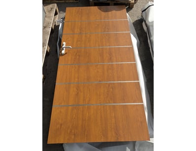 Door, Timber Style, Brown

Dimension 
1905 x 24...