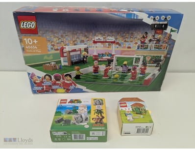LEGO ICONS OF PLAY SET 40634 WITH SUPER MARIO EXPA...