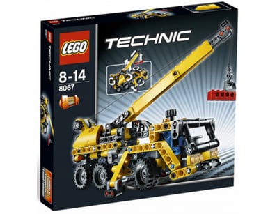 **UNRESERVED** LIFETIME COLLECTION OF LEGO PART... - Lot 245