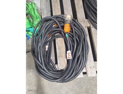 C Form To Power Com Leads, 9 x Cables, New

Sold...
