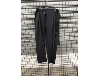 Boutique Clothing Liquidation (ON11818) - Lot 296