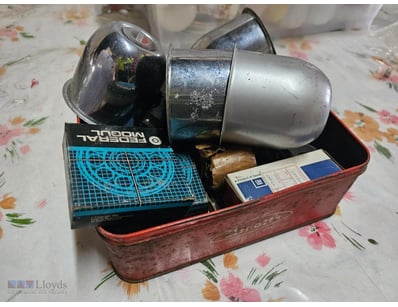 Assorted Car Accessories, SOLD AS LOT

Onsite

L...