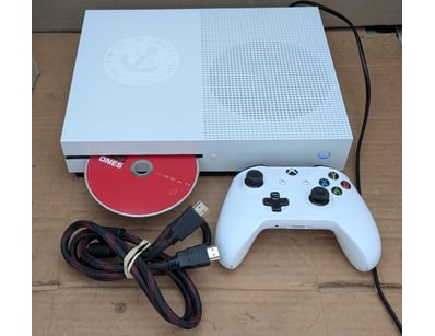 Home Entertainment, Audio & Computers (A995) - Lot 1004