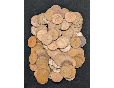COLLECTION OF 1958 AUSTRALIAN PENNIES

Condition...