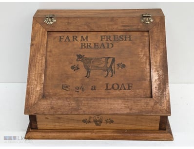 VINTAGE FARM FRESH BREAD WOODEN DISPLAY BOX

Item ...