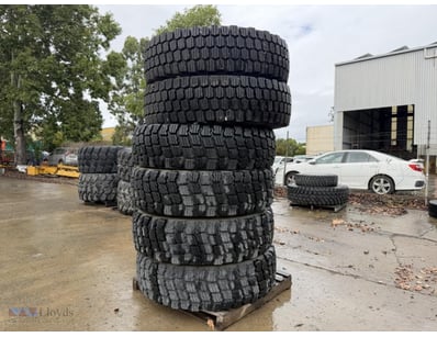 6x Grader Wheels

4 x Michelin Tyres
2 x BKT Ty...