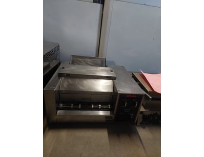 Roband TT810 commercial conveyor toaster featuring...