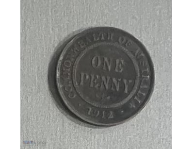 1912 AUSTRALIA KGV ONE PENNY SCARCE  



294218+5