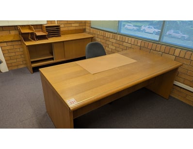 Office Furniture & Equipment (NSWA985) - Lot 231