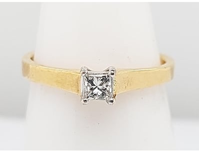 Fine Jewellery Market (A1005) - Lot 2069