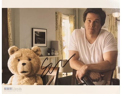 TED'S SETH MACFARLANE SIGNED PHOTO

Seth Macfarlan...