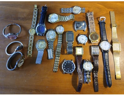 Affordable Watch Market (A991) - Lot 7507