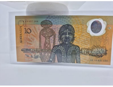 UNRESERVED Banknotes & Coins (A986) - Lot 1915