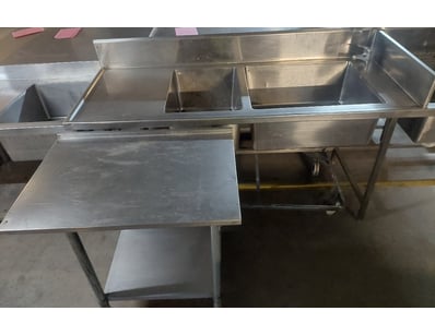 Abandoned Basement Catering Equipment - UNRESER... - Lot 112