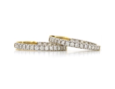 Diamonds Are A Woman's Best Friend (A976) - Lot 2212