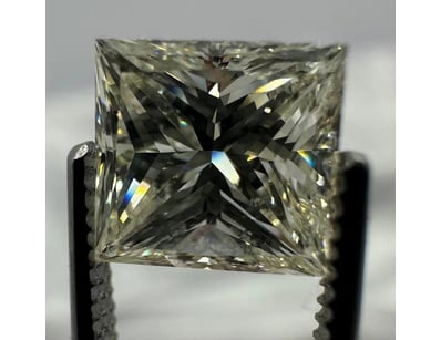 International Diamond And Gemstone Dealers Cle... - Lot 1051