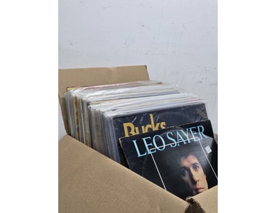 Substantial collection of vinyl records spanning m...