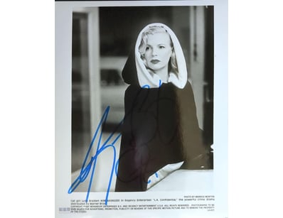 PROMOTIONAL PHOTOGRAPH FROM THE FILM L.A. CONFIDEN...