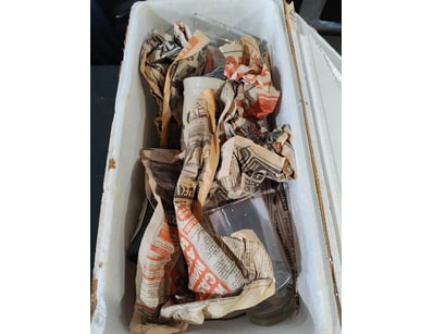Vintage beer collectibles lot comprising three cer...