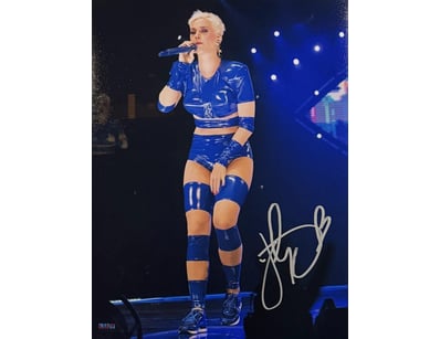 KATY PERRY SIGNED PHOTO

Katy Perry Personally Sig...
