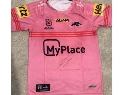 Mancave & Memorabilia (A982) - Lot 256