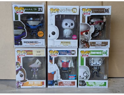 COLLECTION OF SIX FUNKO POP VINYL FIGURES - GAMING...