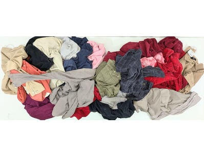 Entire Vintage Clothing Store Liquidation (ON11... - Lot 310