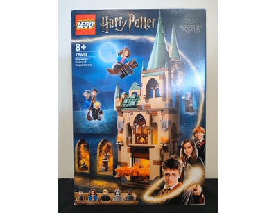 LEGO HARRY POTTER HOGWARTS ROOM OF REQUIREMENT SET...