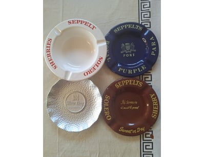 The Curio Collection (A997) - Lot 1106