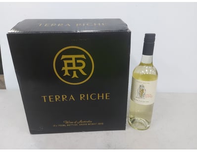 Land of the Lost Liquor - Lot 133