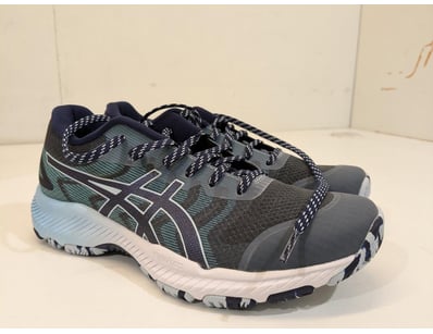 Major Brand Apparel & Footwear Liquidation Even... - Lot 290