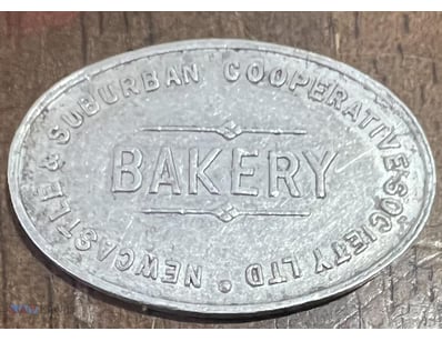 VERY RARE-HALF LOAF NEWCASTLE BAKERY ALUMINIMUM TO...